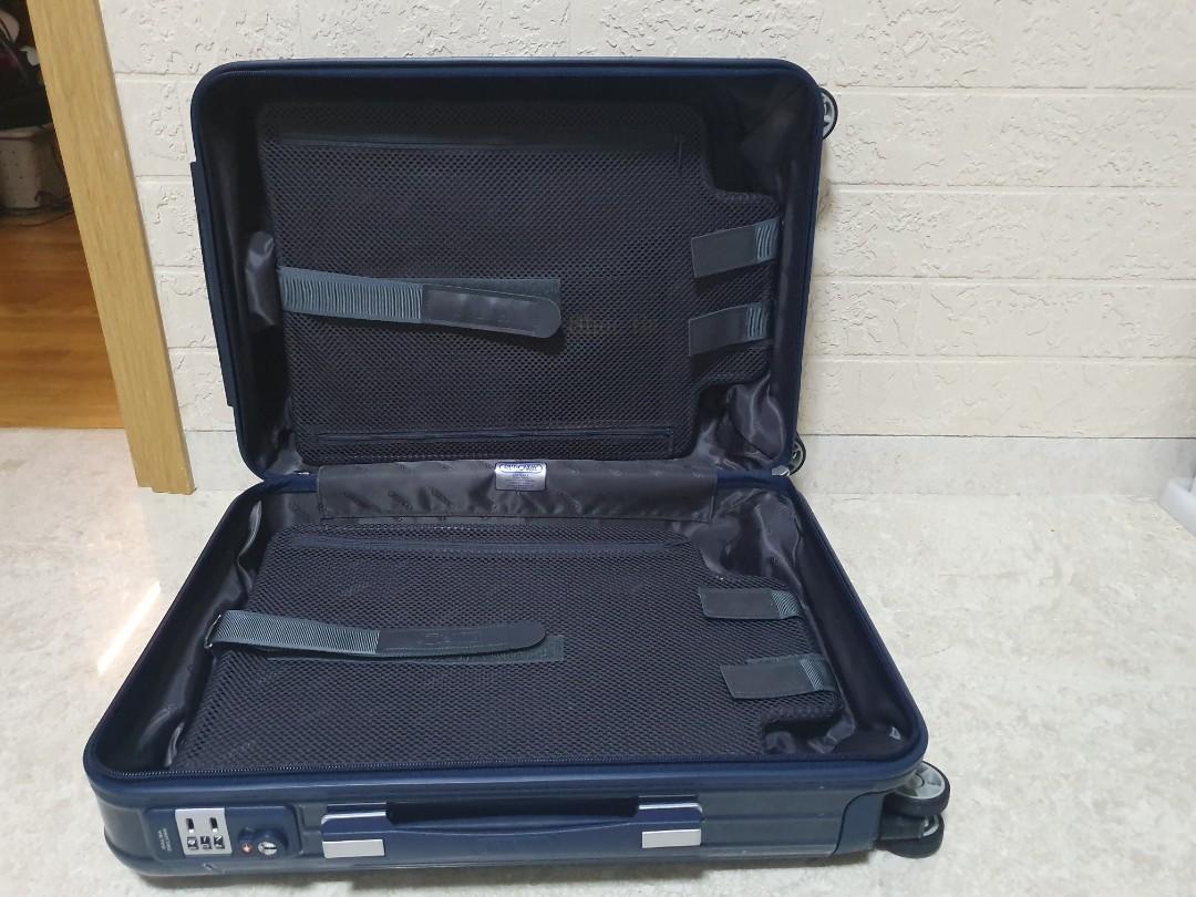 Rimowa Salsa Deluxe Hybrid Cabin Multiwheel, Hobbies & Toys, Travel