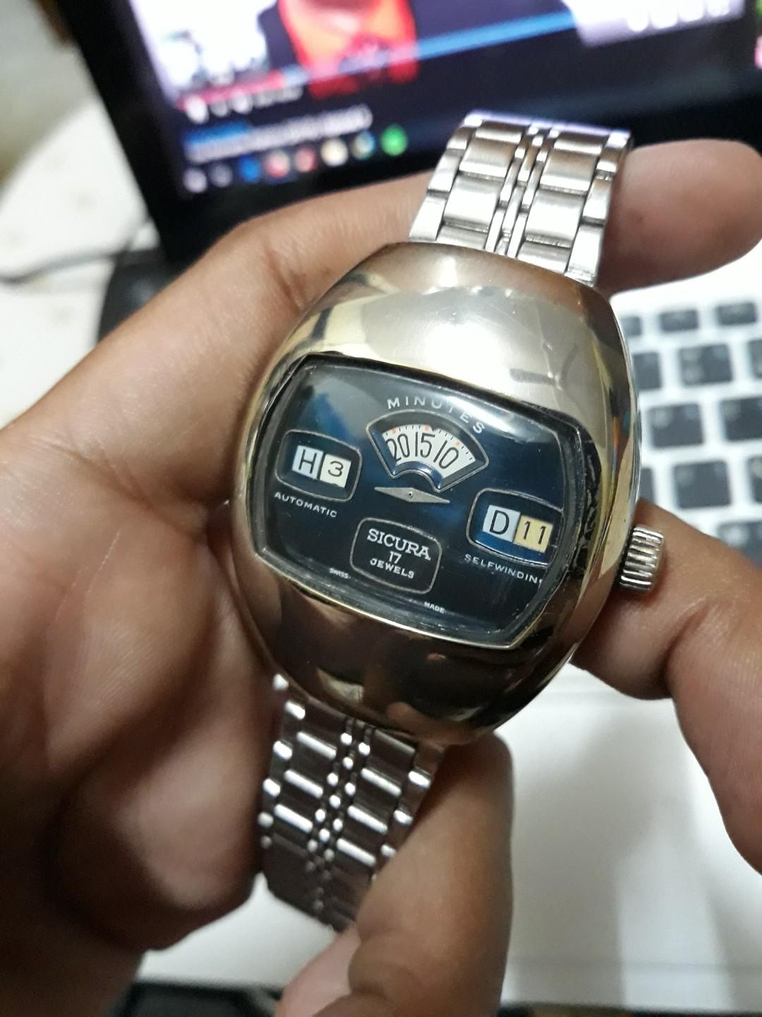 Sicura by Breitling Jump Hour automatic watch Men s Fashion