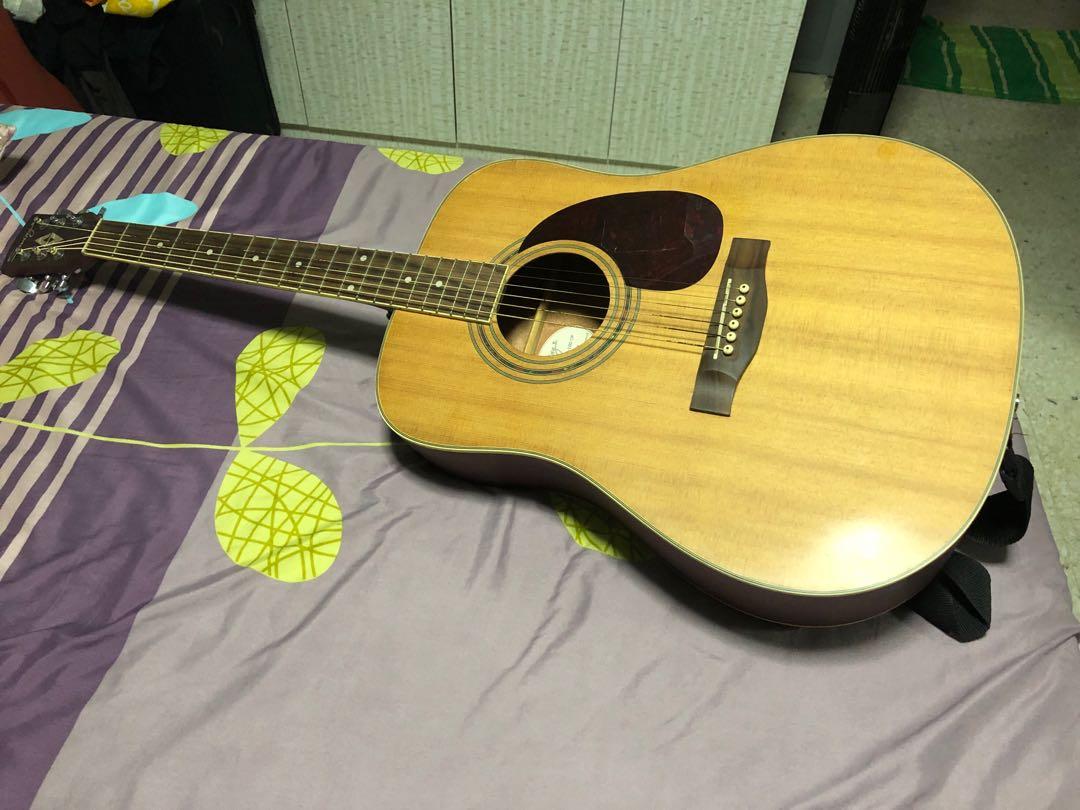 Swing Acoustic Guitar, Hobbies & Toys, Music & Media, Musical