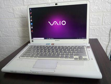 SONY VAiO 14.5inch/i7/win10/8Gb/500Gb hdd/Gaming