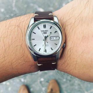 [BNIB] Seiko 5 Automatic 21 Jewels SNK355 SNK355K1 SNK355K Men's Watch