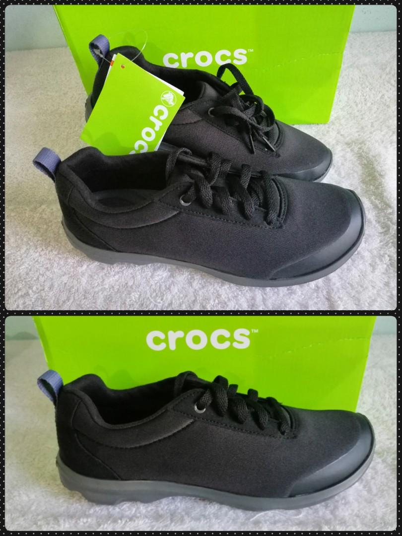 crocs busy day lace up