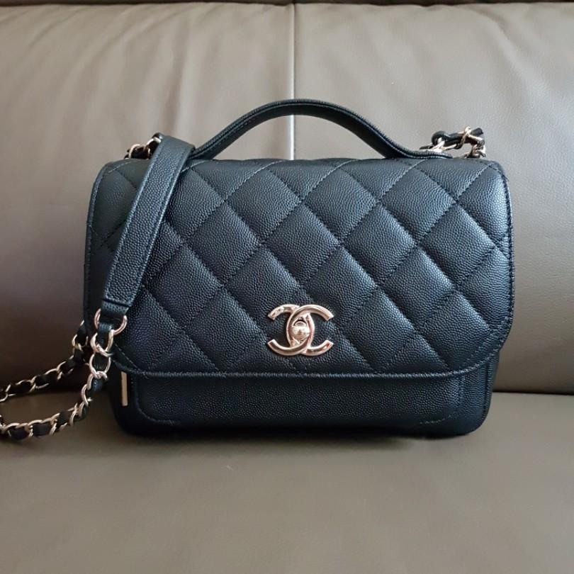 chanel business affinity tote