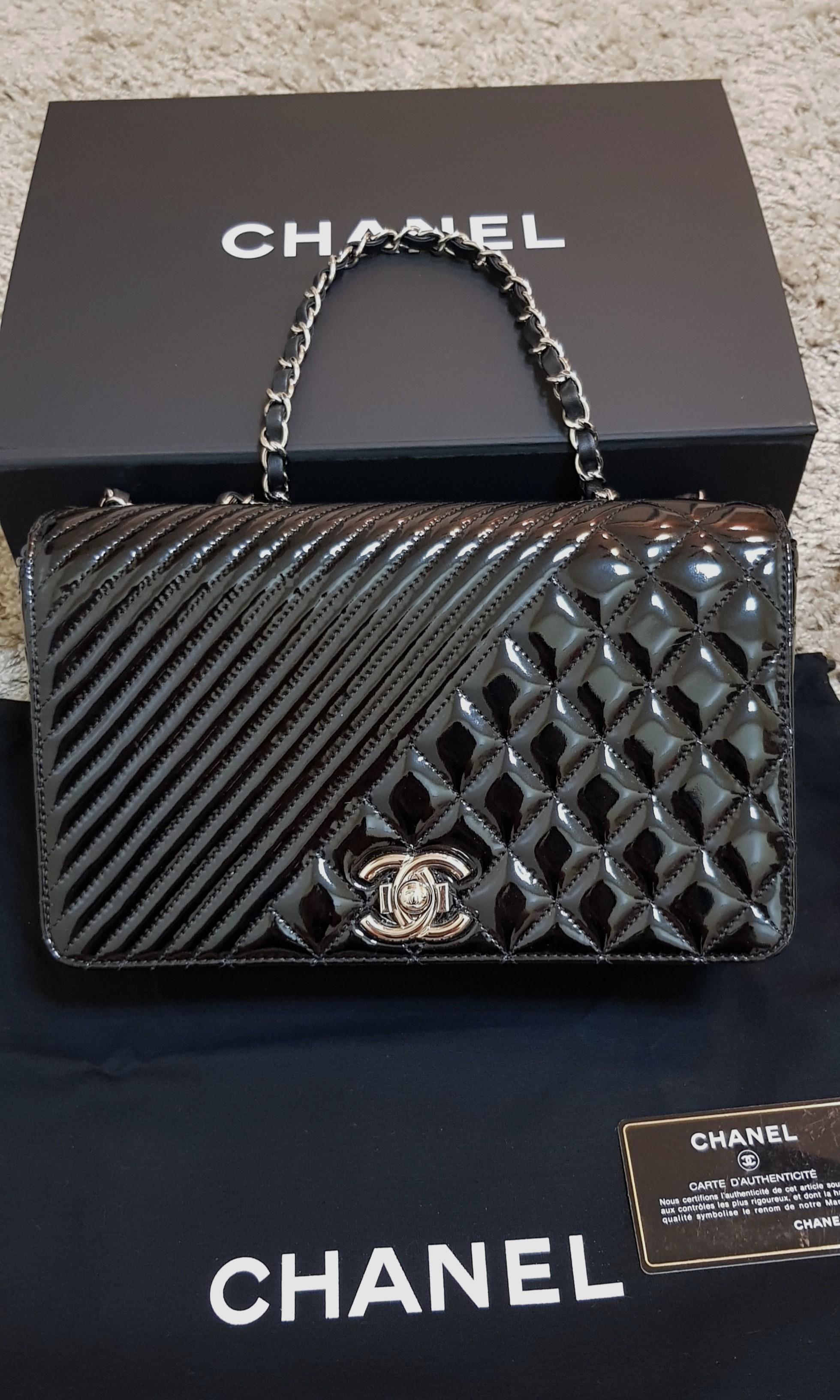 Chanel diamond quilted Chevron flap bag, Luxury, Bags & Wallets on Carousell