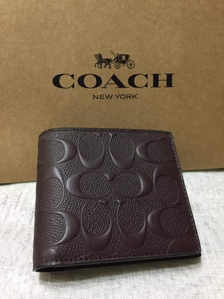 COACH Compact ID wallet in Signature Crossgrain Leather, Luxury, Bags