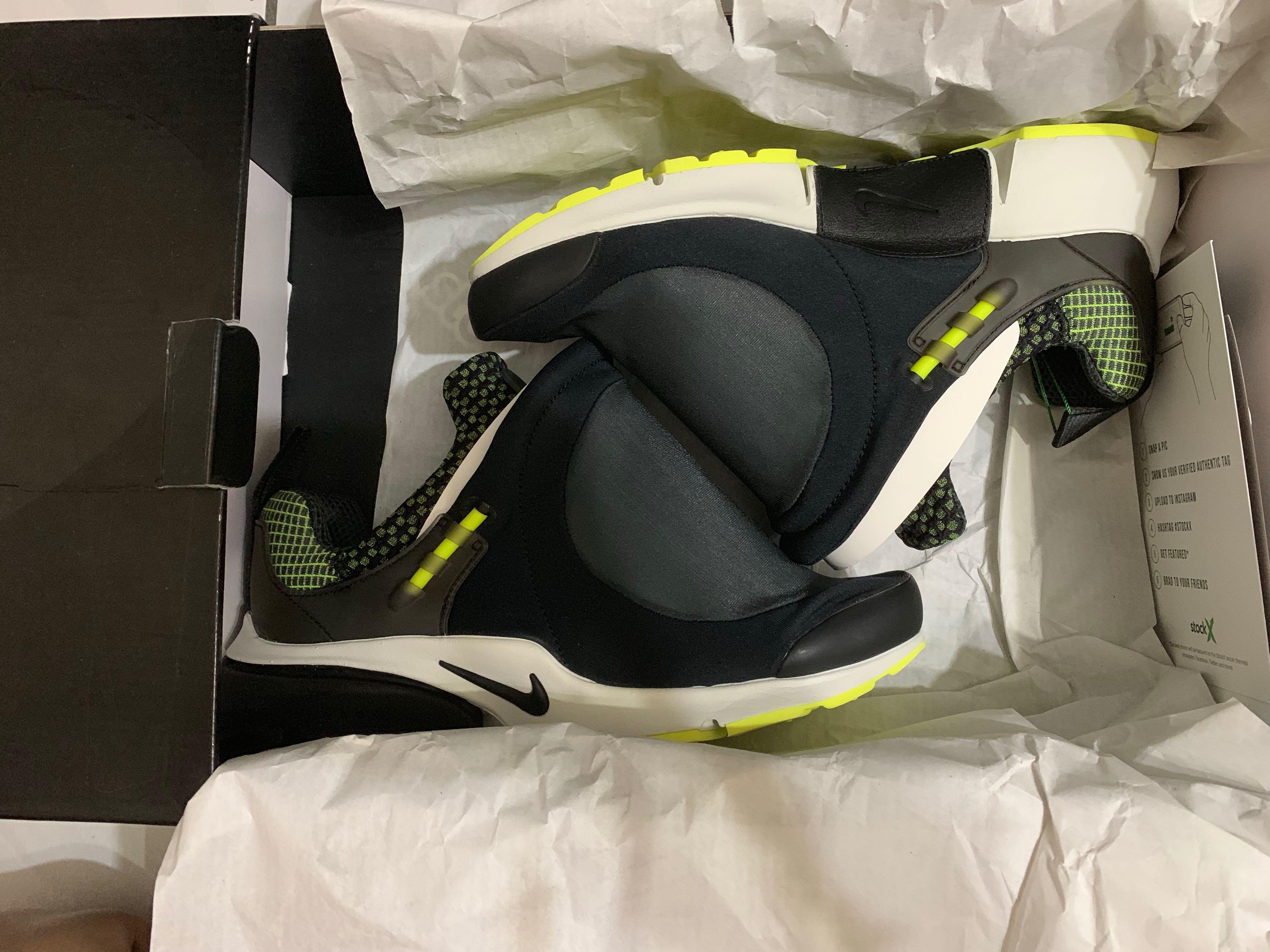 nike air presto foot tent