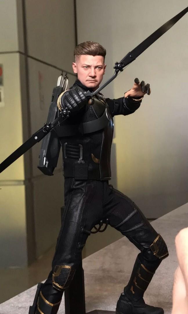 Hot Toys Avengers Endgame Hawkeye Toys Games Others On Carousell