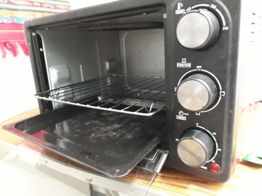 Krisbow oven toaster, Kitchen & Appliances di Carousell