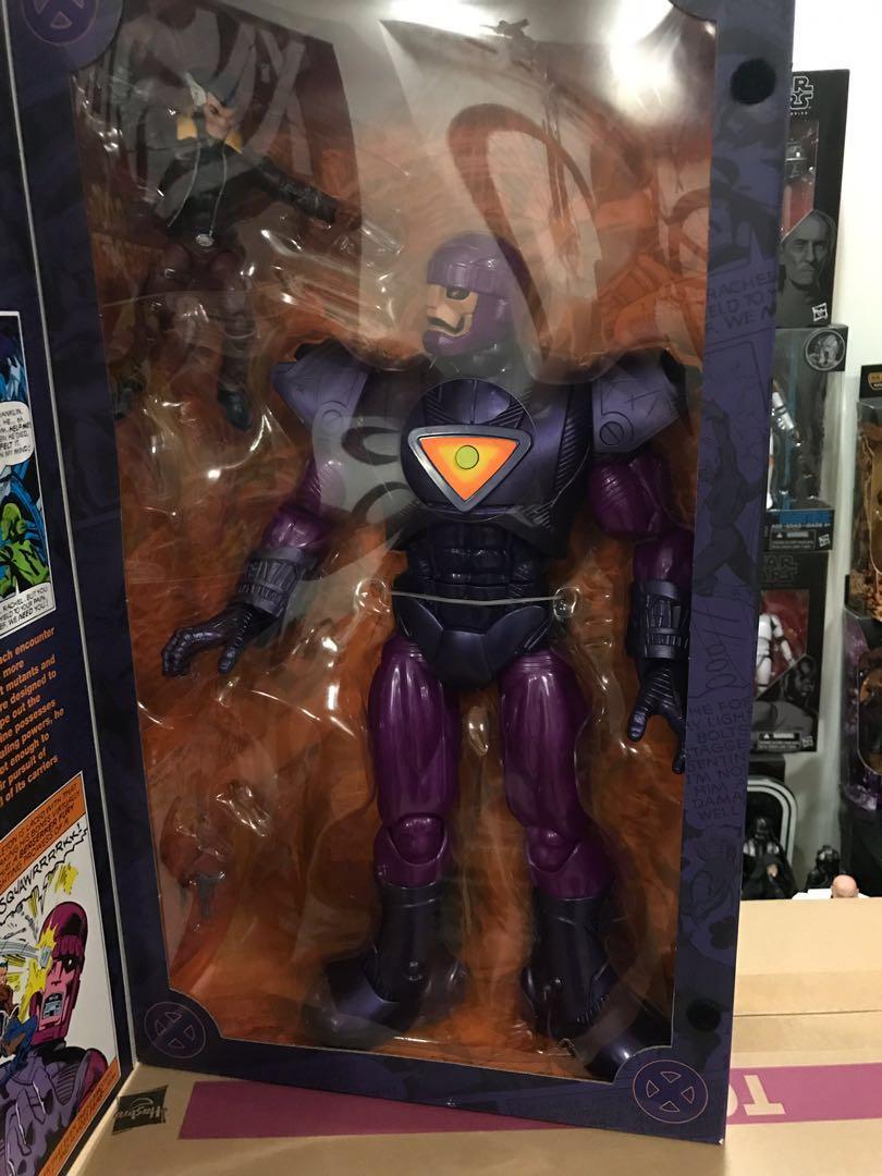 Marvel Legends X-men Days of Future Past- Wolverine and Sentinel