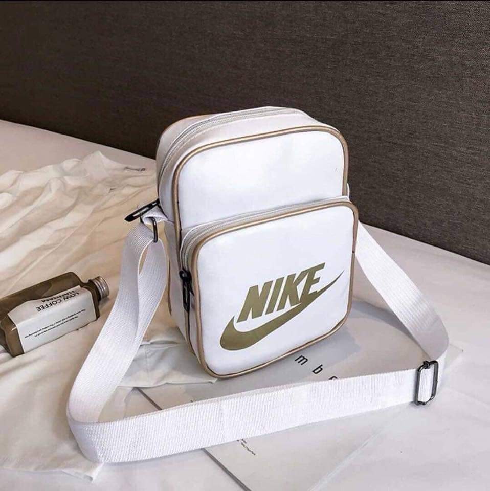 Nike Bag original, Women's Fashion, Bags & Wallets, Crossbody Bags on