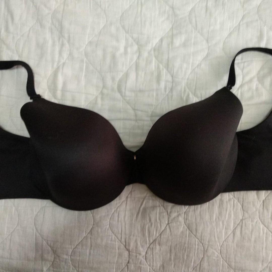 Cacique, Intimates & Sleepwear, Invisible Backsmoother Lightly Lined Full  Coverage Bra