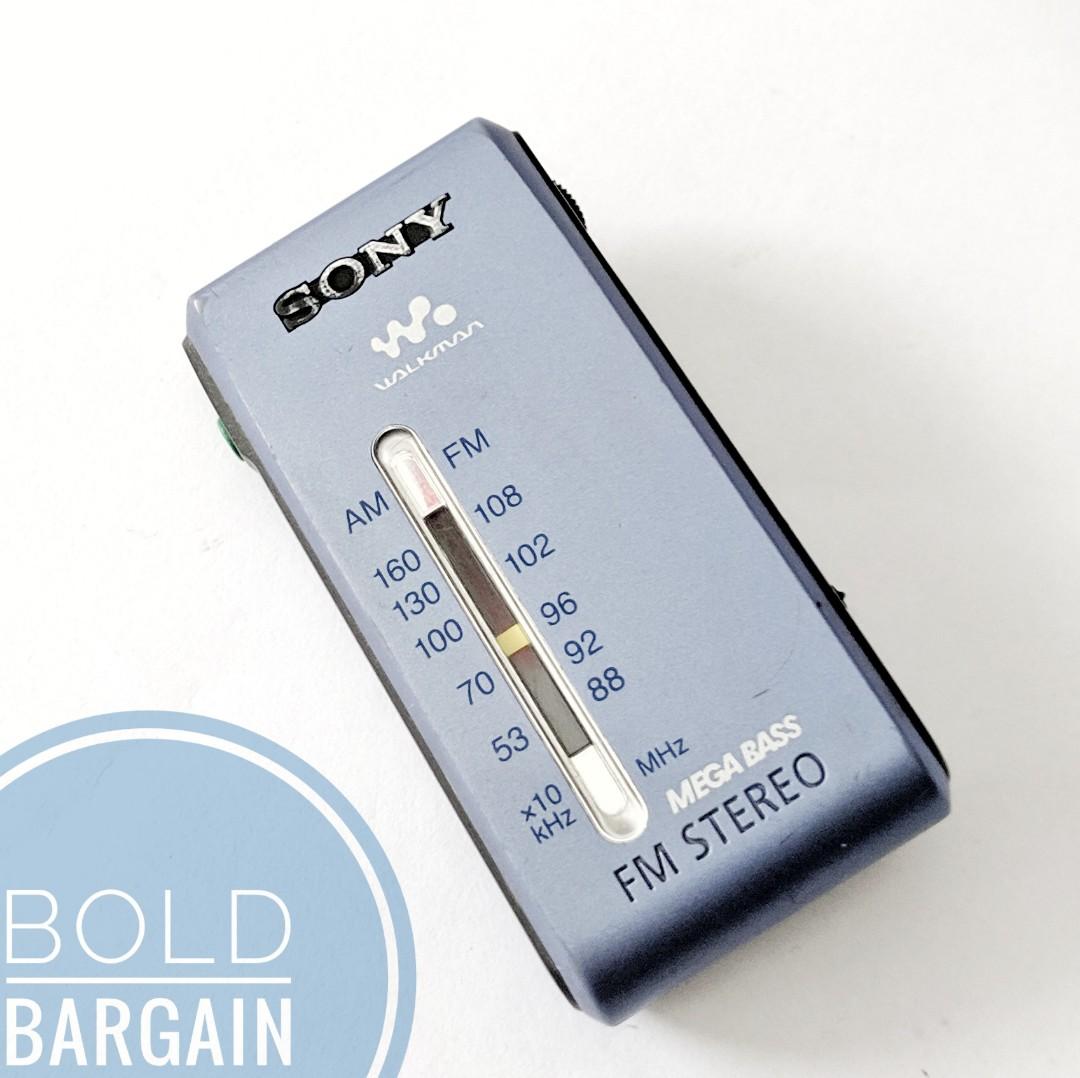 thumbnail image 2 of Sony SRF-S84 Super Compact FM/AM Radio Walkman – Silver/Blue, Analogue Tune 2 of 2