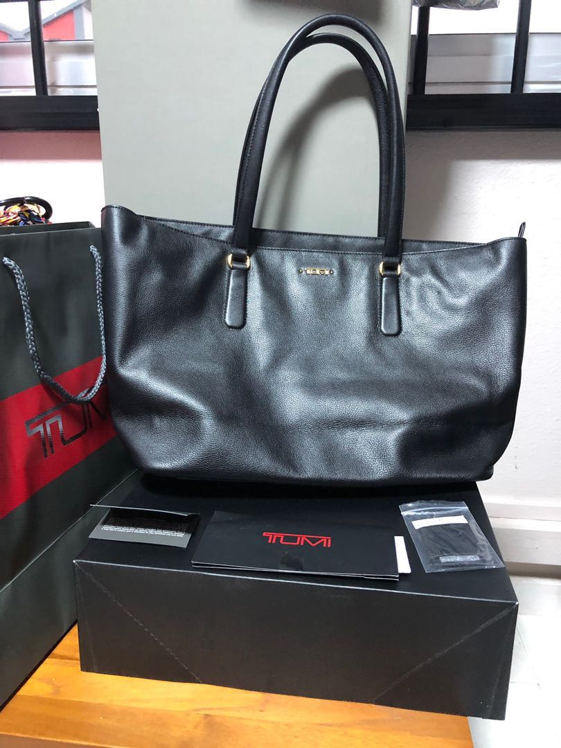Tumi leather tote bag on sale