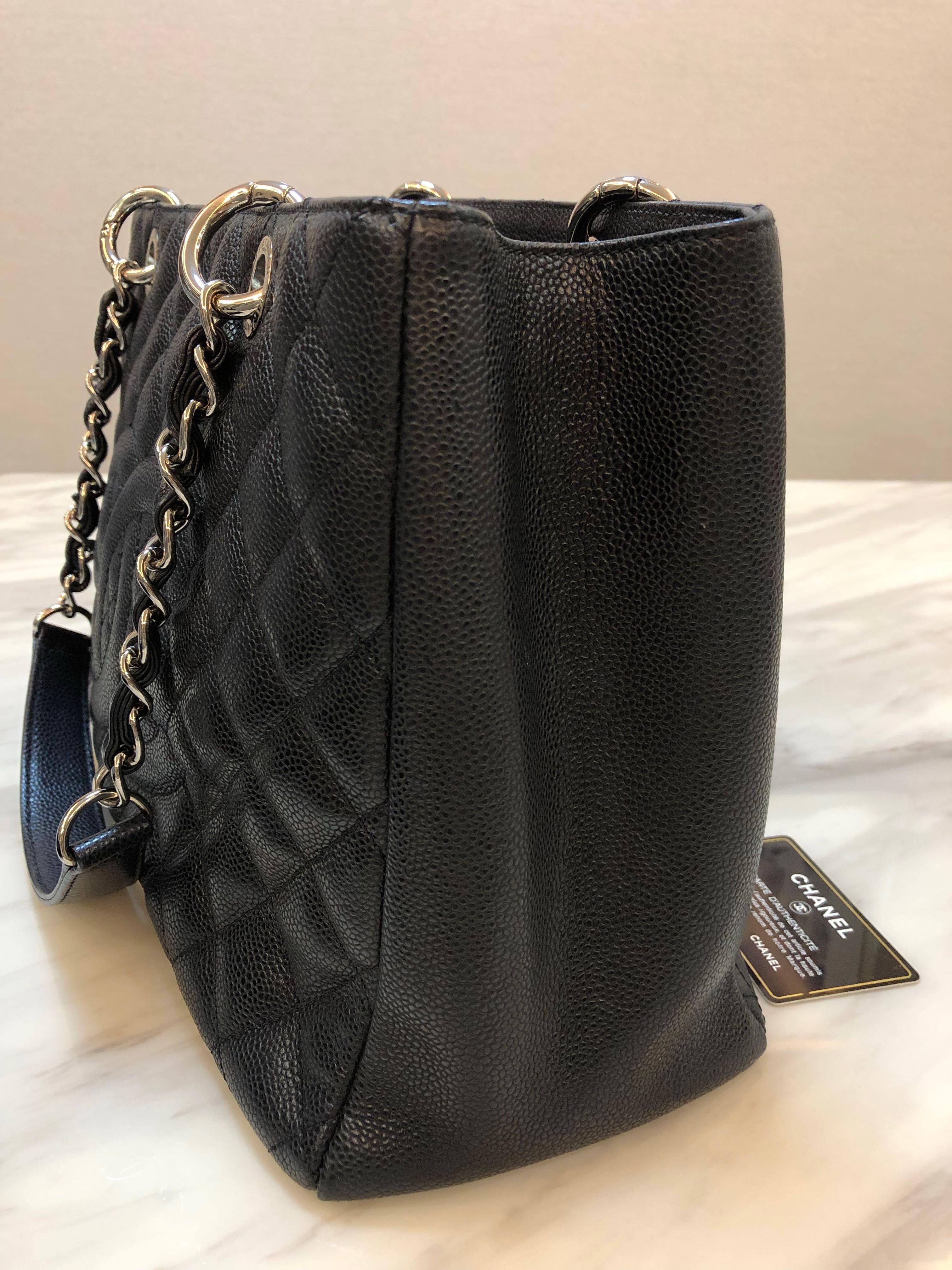 Price reduced! Almost new condition Chanel GST bag (100% authentic ...