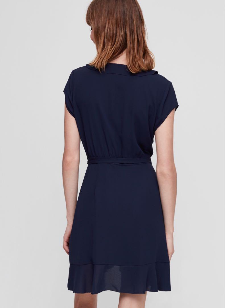 Aritzia savoy dress top