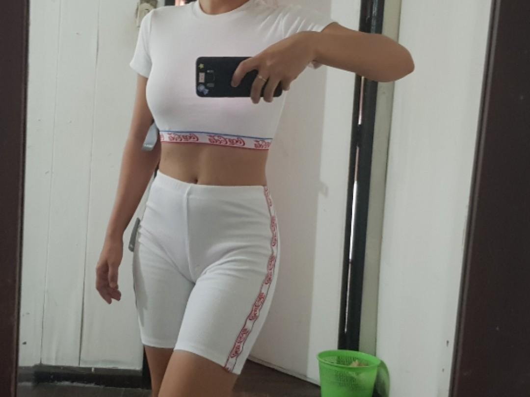 coca cola crop top forever 21