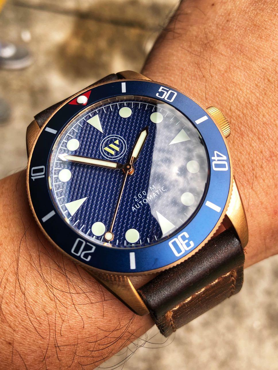 divers automatic watch