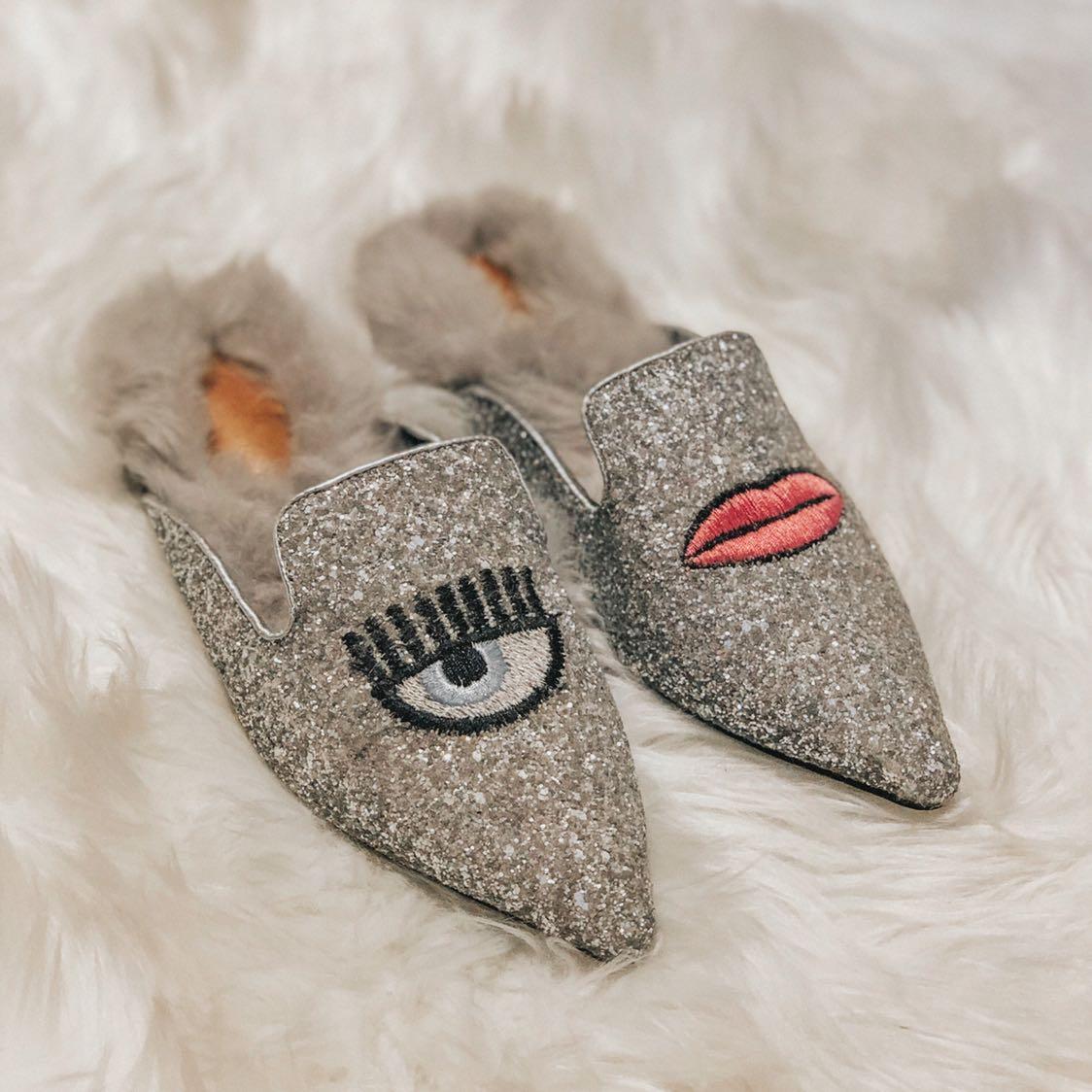 Chiara ferragni hot sale fur mules
