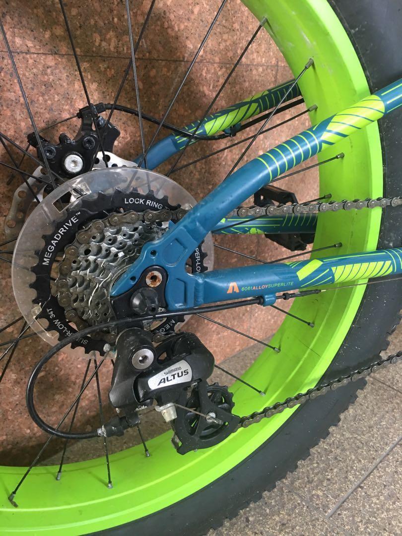 Felt cruncher 24 inch kids fat bike 