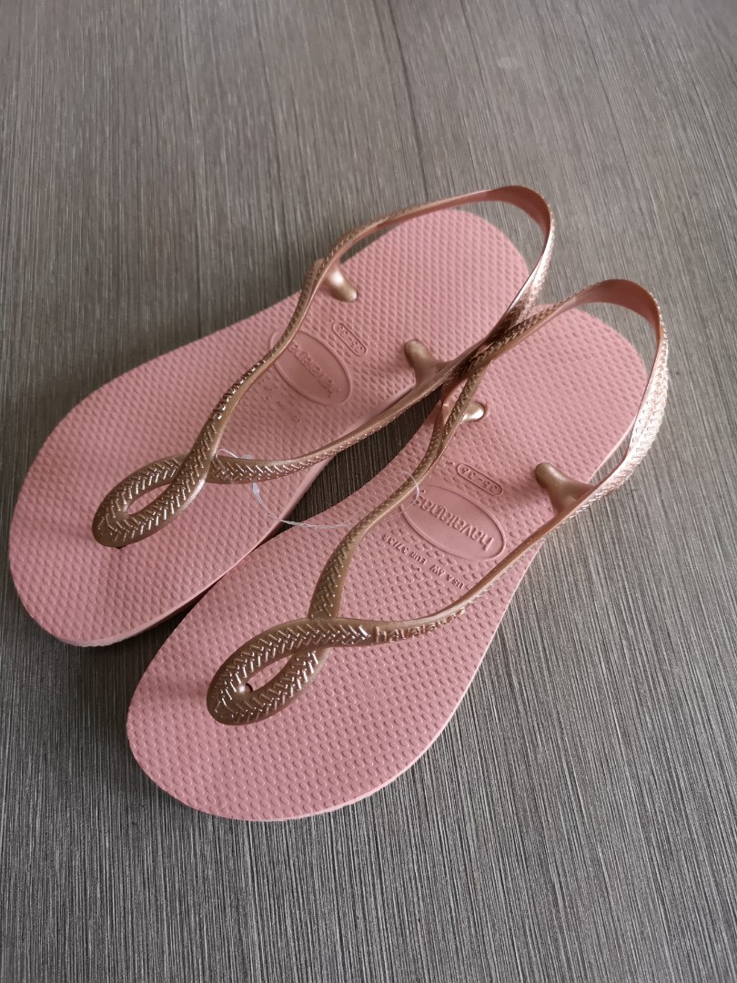havaianas jurong point