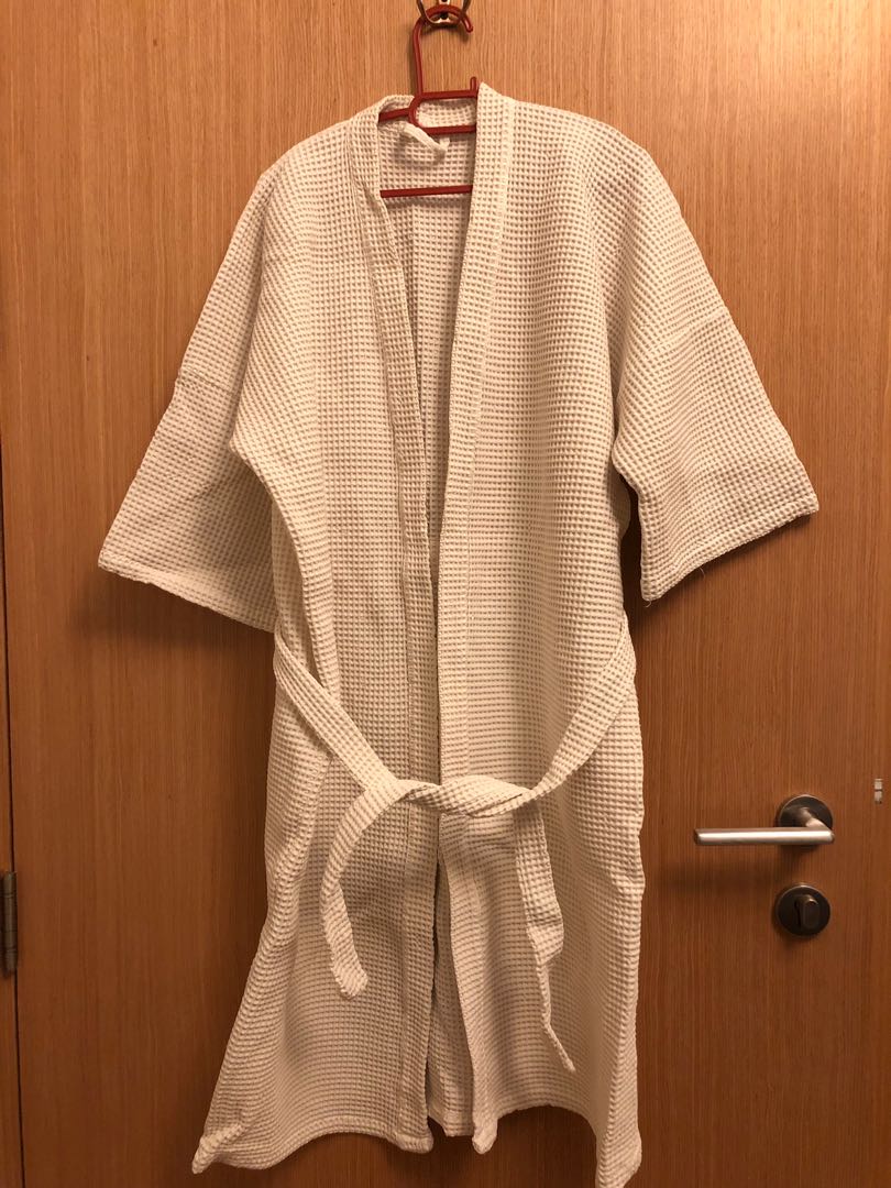 Hotel Grade Bathrobe, Everything Else on Carousell