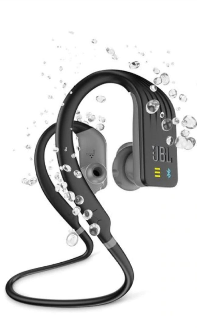 jbl endurance run volume control