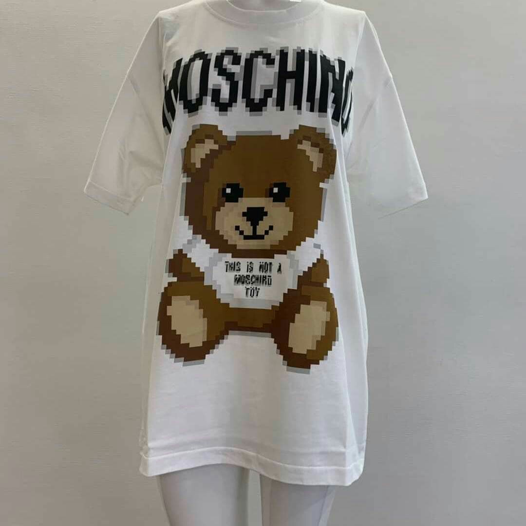 Moschino Tee Oversized 2019 新款😍 XS 