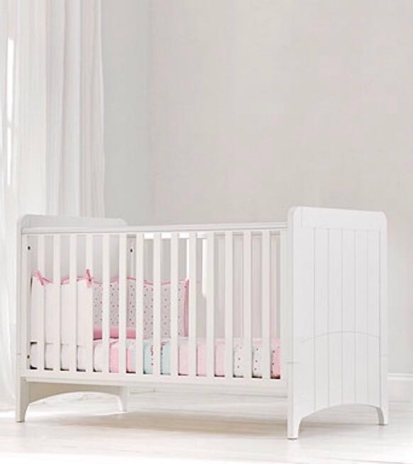 Mothercare Camberley Cot bed BB white