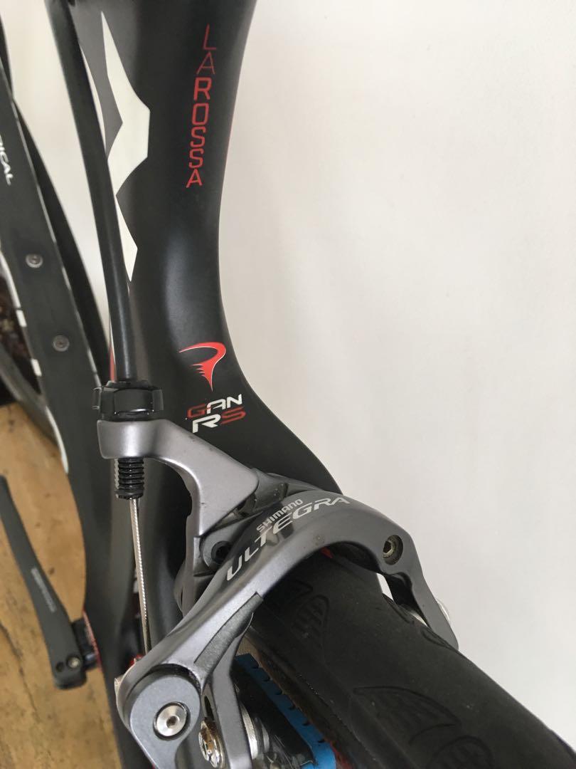 Pinarello Gan Rs With Reynolds Assault Carbon Clinchers Less Than A Year Old Bicycles Pmds Bicycles Road Bikes On Carousell