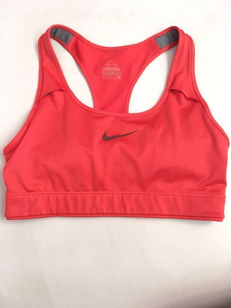 (PRELOVED) Nike Sports Bra Dri-Fit Made in Sri Lanka Size: S / P ...