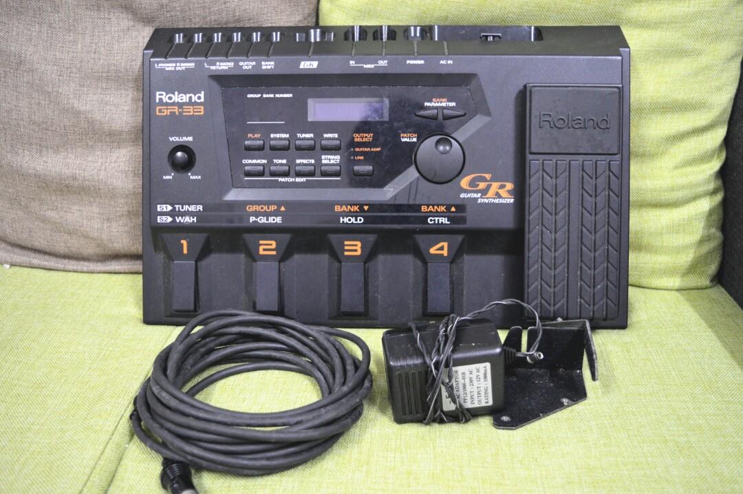 Roland GR 33 guitar synthesizer Hobbies Toys Music Media