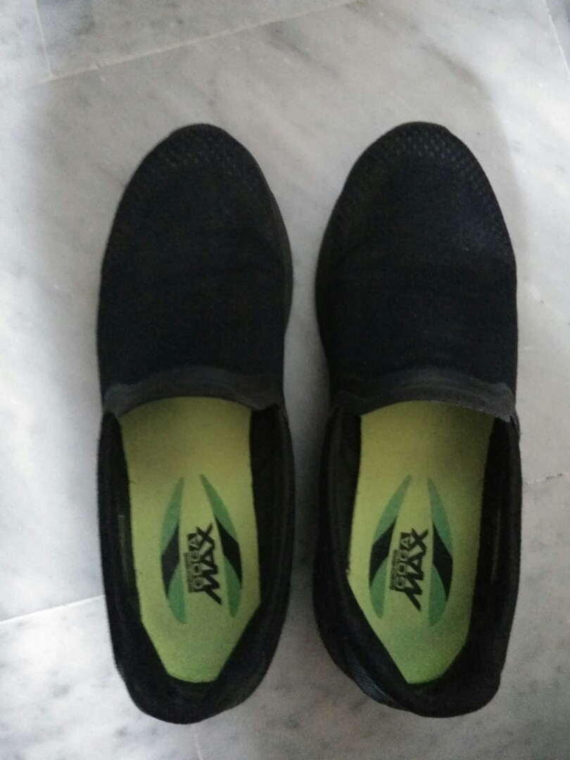 skechers gogamax
