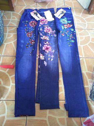 Flowery Leggings/Leggings with Pearls
