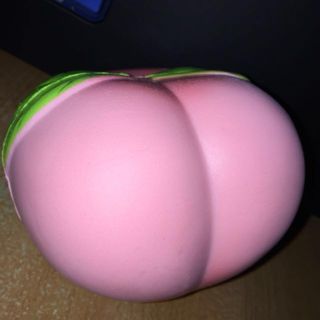 (Category: ) located in . Submitted by jennyferette (Listing ID 136469095, Image 1). Description: .