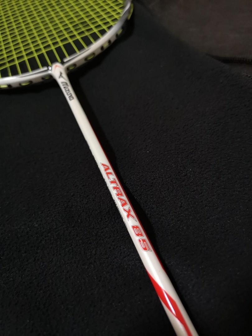 Details about   Mizuno ALTRAX 85 Badminton Racket Racquet White Red Racquet String Shaft G5 82g 