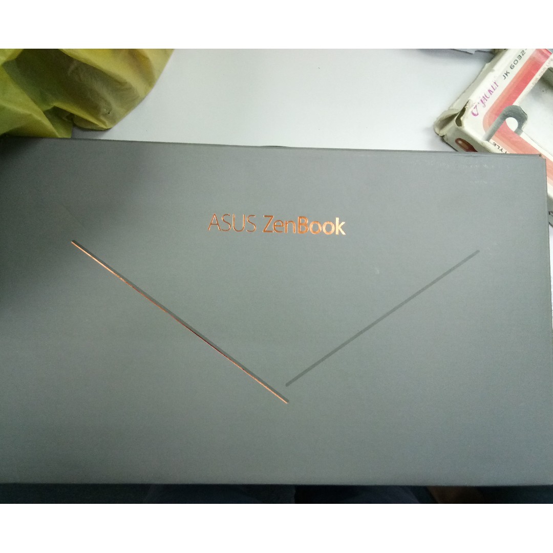 Asus Zenbook Ux331f Aleg010t 13 3 Fhd Laptop Deep Dive Blue Electronics Computers Laptops On Carousell
