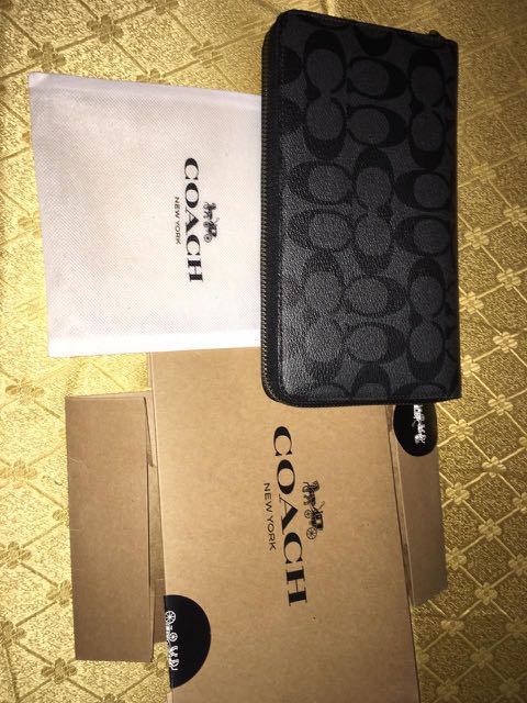Coach wallet harga sales