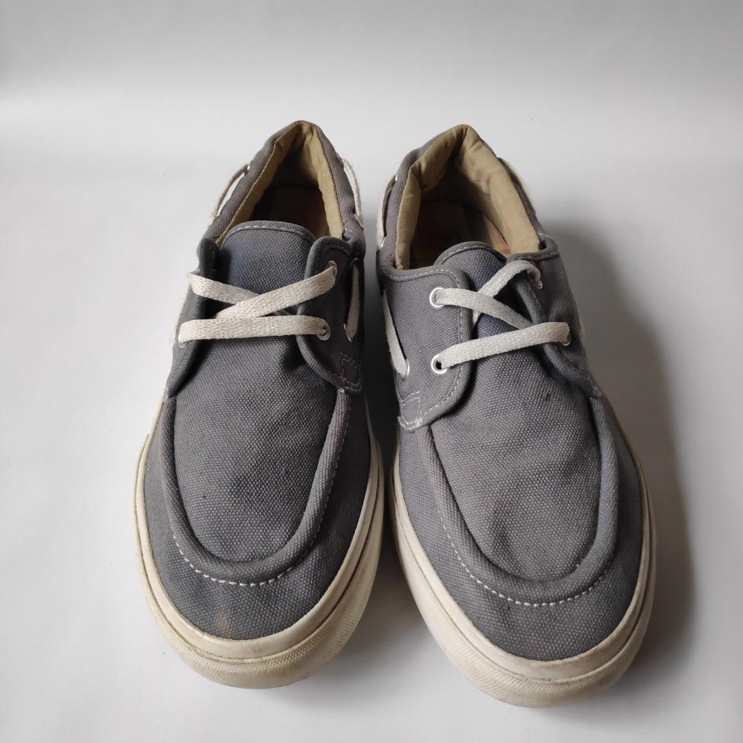 harga converse slip on