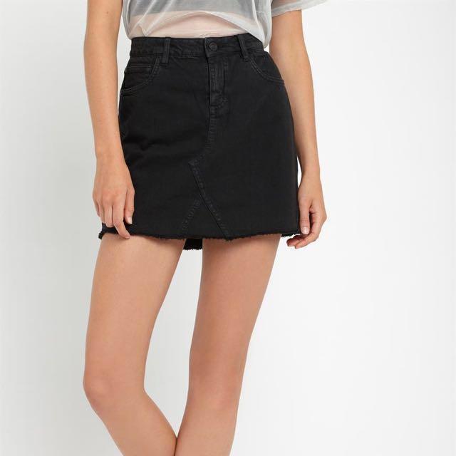 Black denim skirt factorie hotsell
