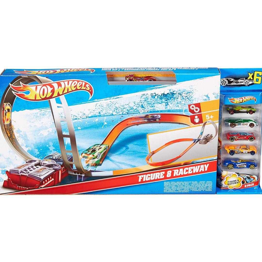 hot wheels figure 8 raceway cars