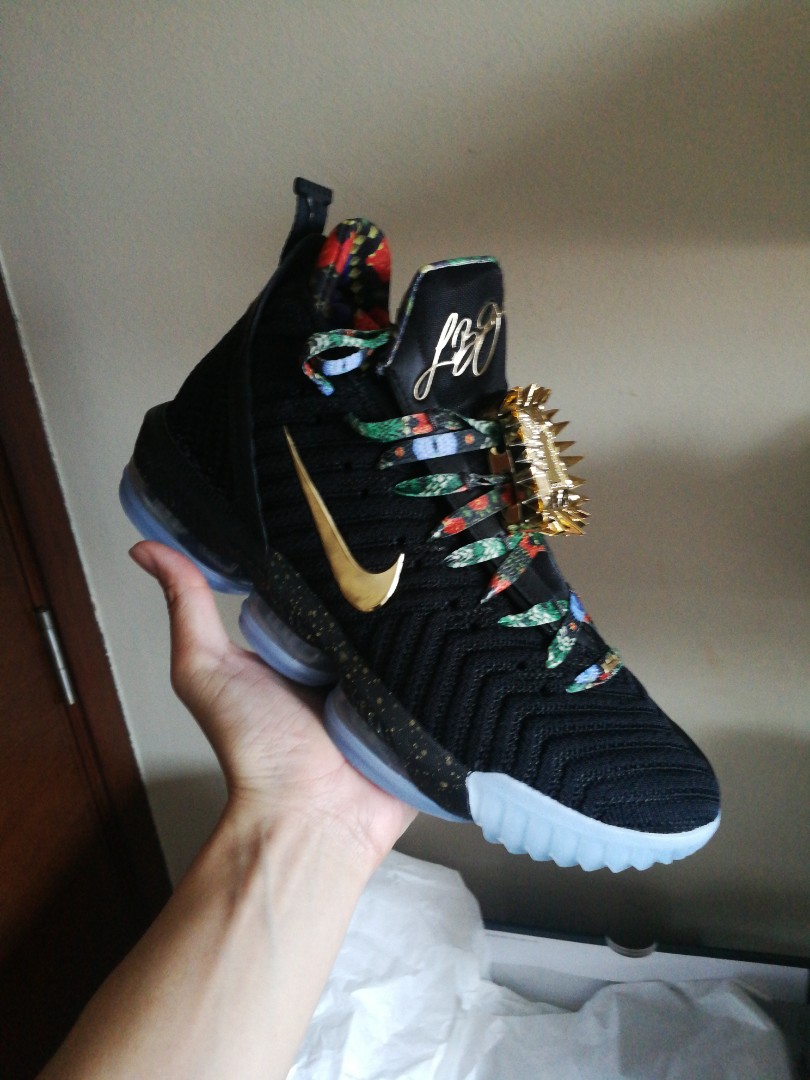 Lebron 16 watch the throne glow in the dark store