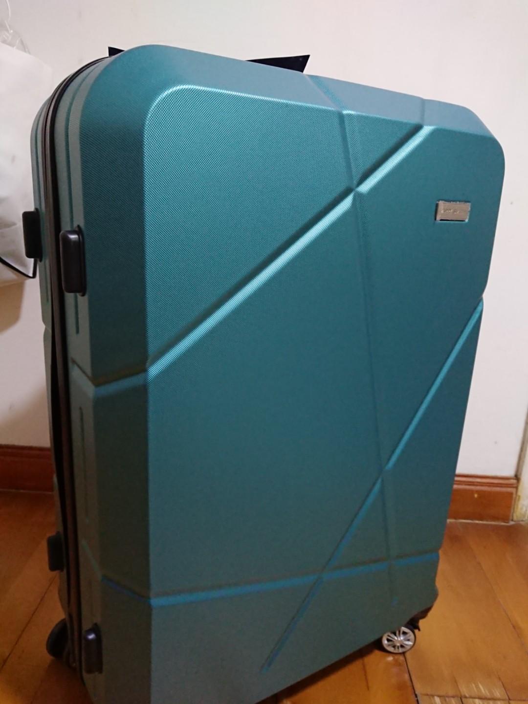 barry smith luggage public bank