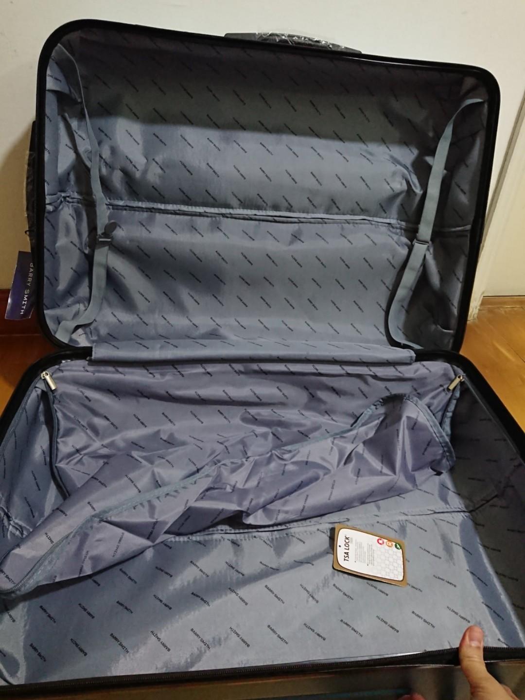barry smith luggage public bank