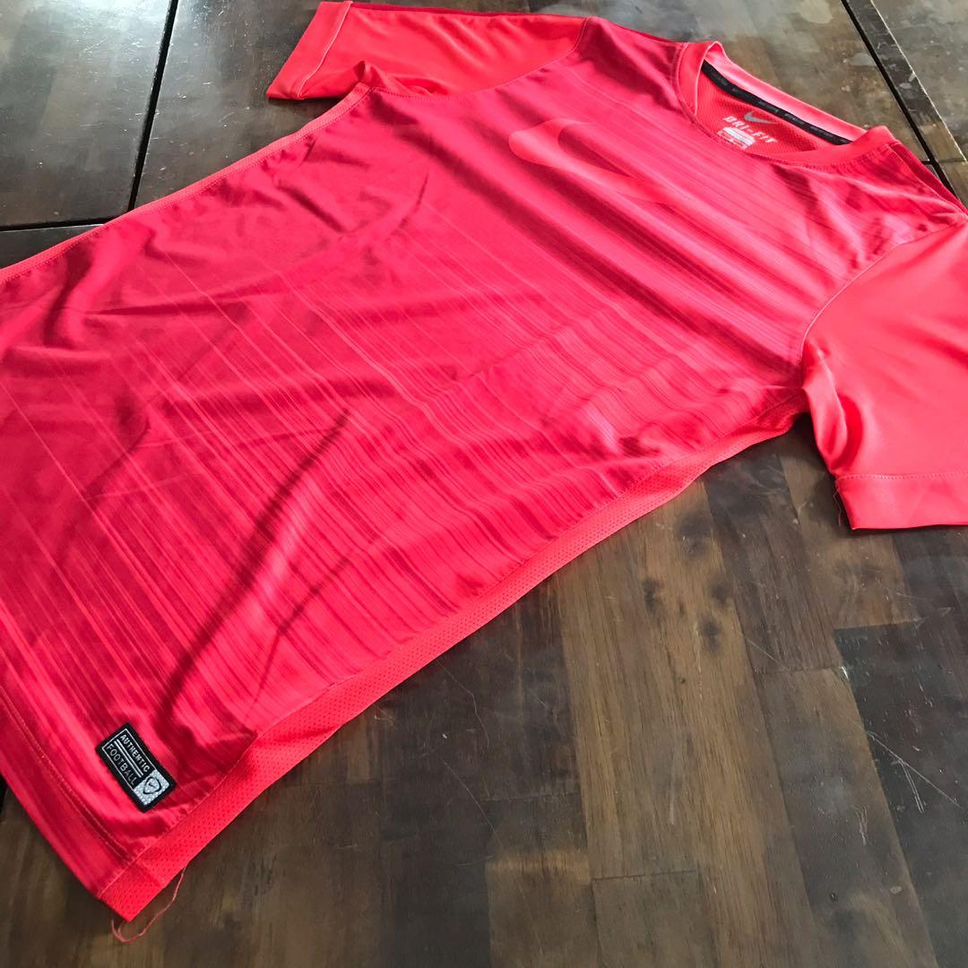nike authentic football jersey