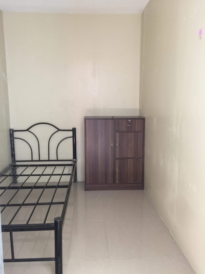 (Category: ) located in . Submitted by lbsoline (Listing ID 224164728, Image 1). Description: .