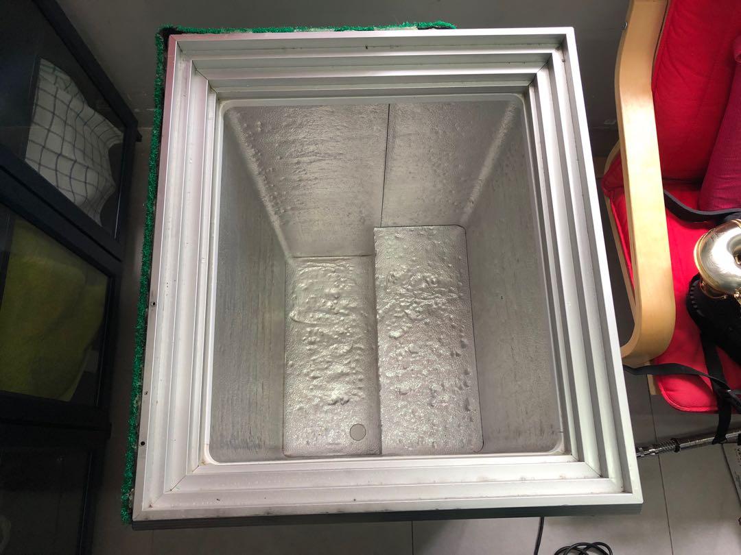 Second hand Chest Freezer Glass Sliding Door, 電視及其他電器 , 廚房用具, 酒窖及存倉
