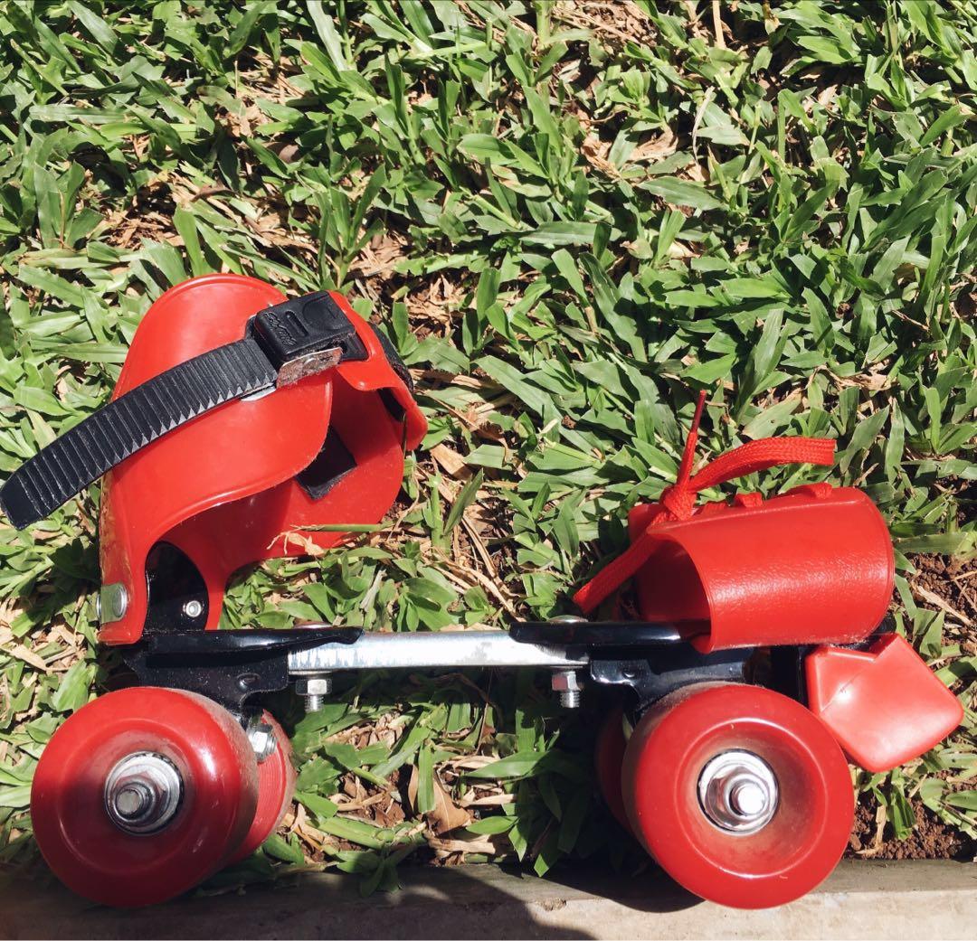 Sepatu Roda 4 Jadul Adjustable Bayi Anak Mainan Baby Walker Di Carousell