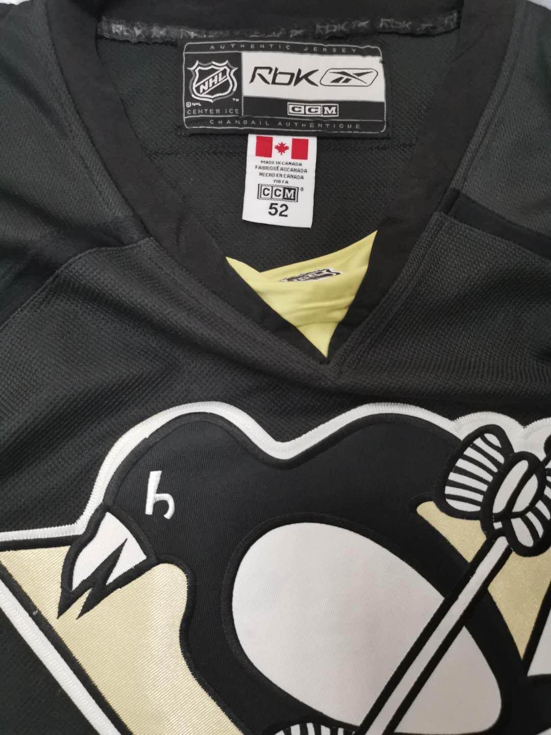 Vintage Ice Hockey Jersey, Men's Fashion, Coats, Jackets and Outerwear