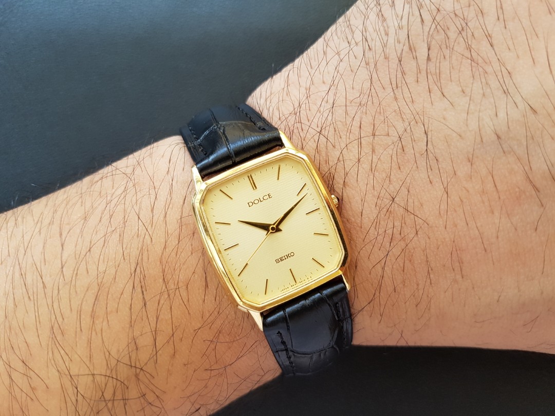 vintage Seiko dolce quartz gents unisex watch, Women's Fashion, Watches &  Accessories, Watches on Carousell