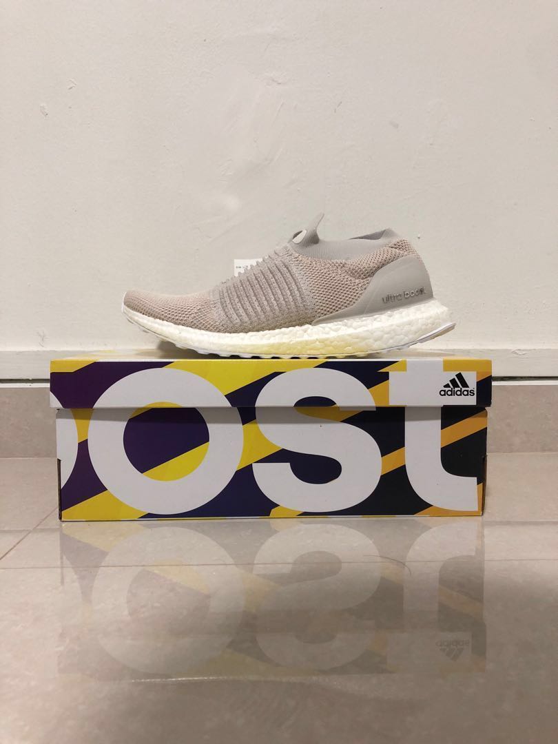 Ultra boost laceless chalk pearl top